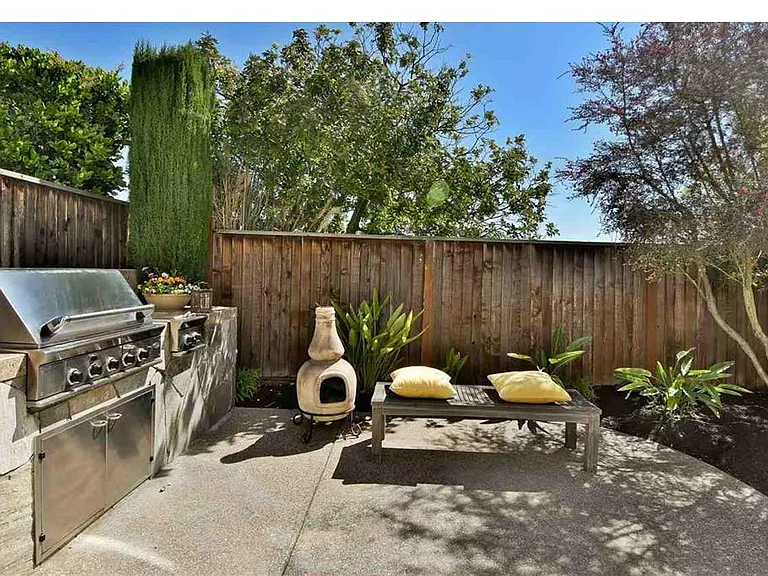 1162 S Chanterella Dr — Photo 23