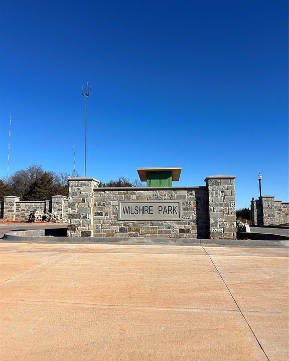 1st image of 8101 Wilshire Park Dr W Lot 4
