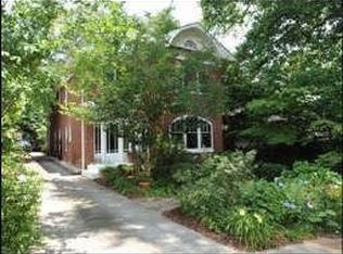 1062 Bellevue Dr NE, Atlanta, GA 30306