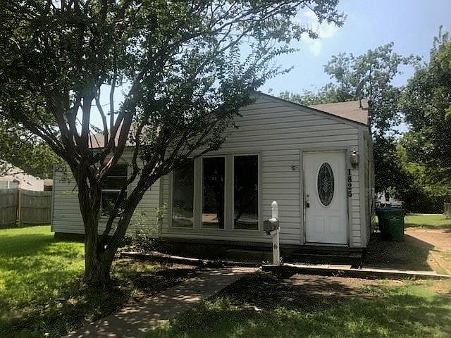 1st image of 1825 Denton Dr