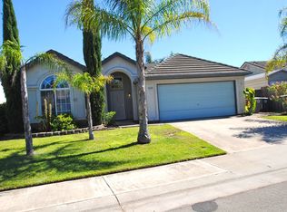 9430 Castleview Dr, Elk Grove, CA 95758