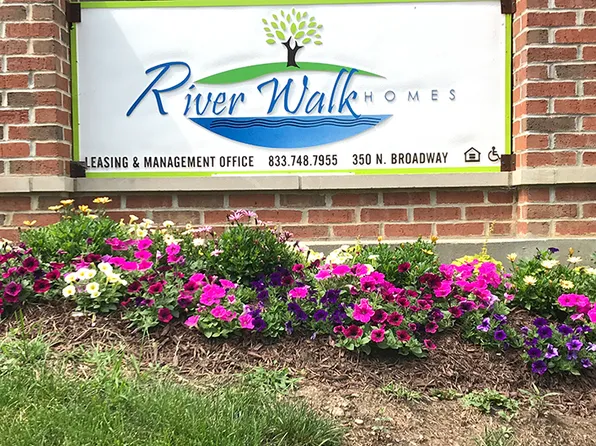 Riverwalk Apartments and Homes, 350 N Broadway St #D45d818cf, Joliet, IL 60435