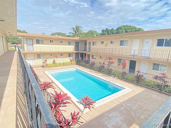5th image of 6001 NW 37th St APT 102
