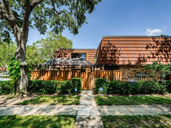 2706 11th Ct, Palm Harbor, FL 34684