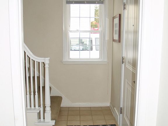 5th image of 1919 Chamberlain Ave SE