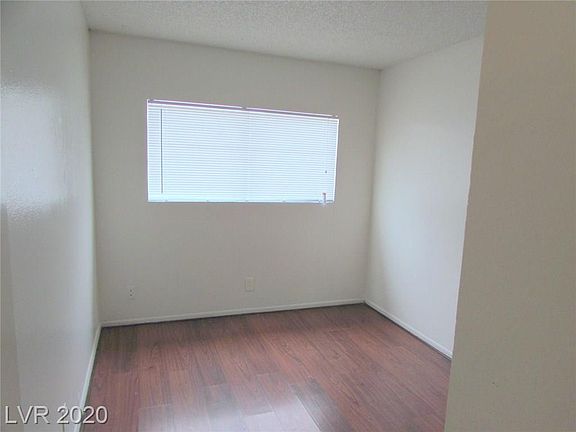 4th image of 4220 Stewart Ave APT 1
