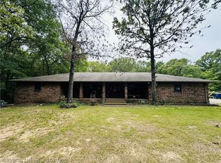 6916 McClure Rd, Van Buren, AR 72956