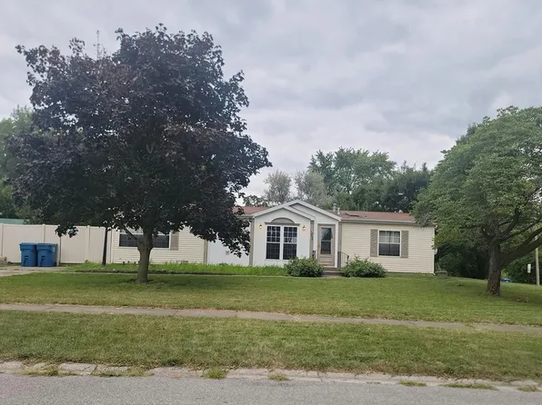 1845 Jeffery Dr, Lowell, IN 46356