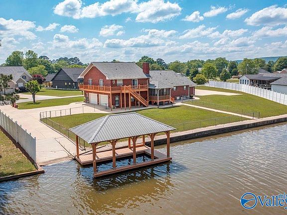2nd image of 4579 Misty Ln