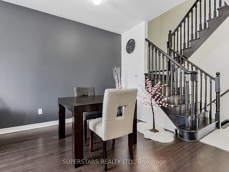 3 Wermoth Ct — Photo 9