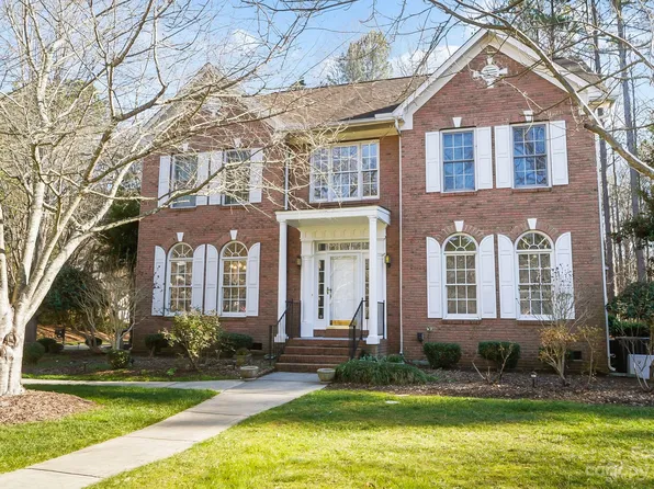 4408 Shadow Cove Ln, Charlotte, NC 28216