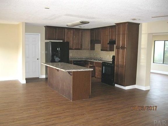 3rd image of 4208 Rosebud Ct