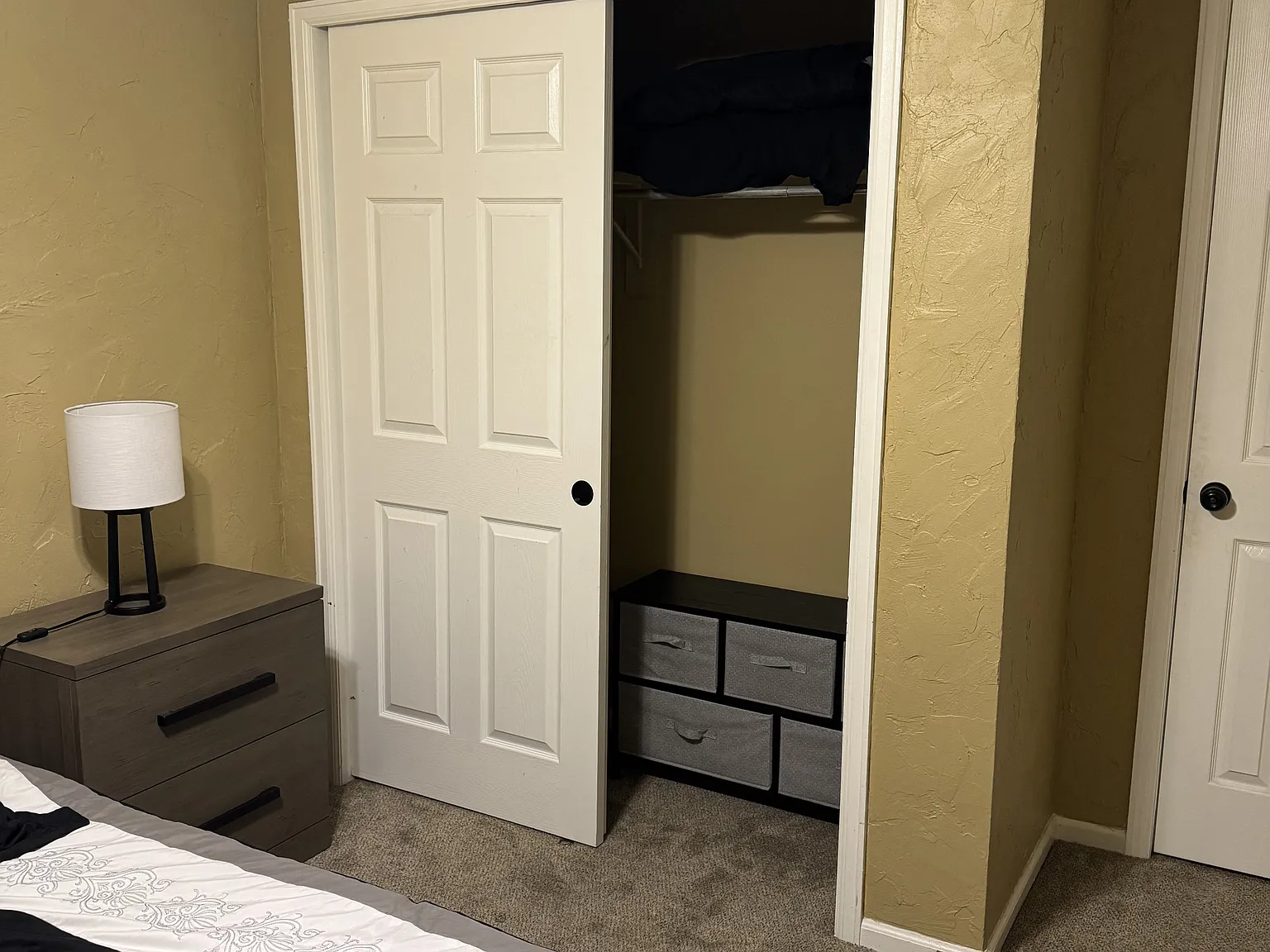 4 bed, 2183 sqft, $950 — Photo 4