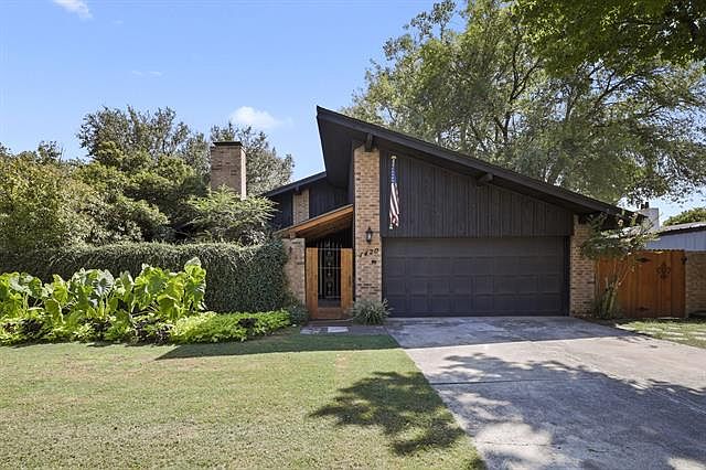1st image of 1420 Churchill Dr