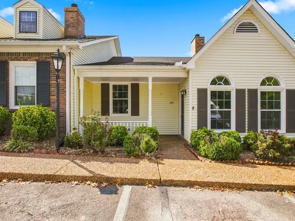 2039 Union Pl, Columbia, TN 38401