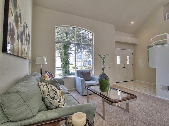 5th image of 106 Felice Ct