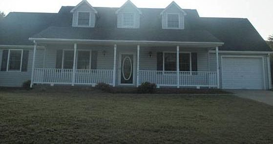 1st image of 124 Matthew Cir