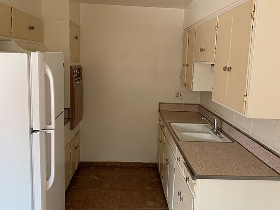 3rd image of 3121-3129 E Terra Alta Blvd #3125