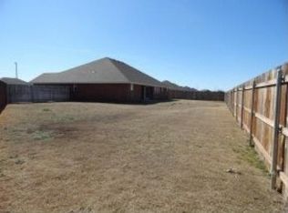 1825 White Tail Cir, Altus, OK 73521
