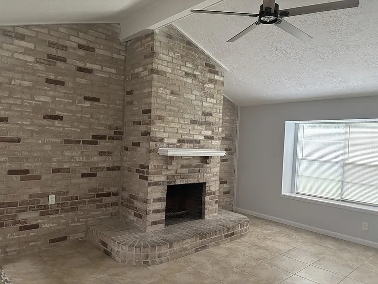 10446 Towneview Dr — Photo 5
