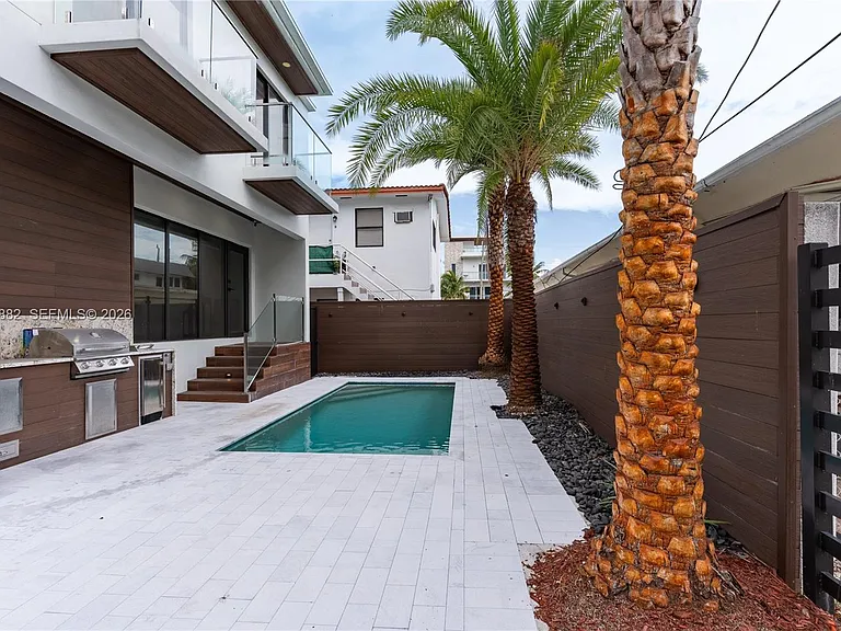 5601 N Ocean Dr — Photo 74