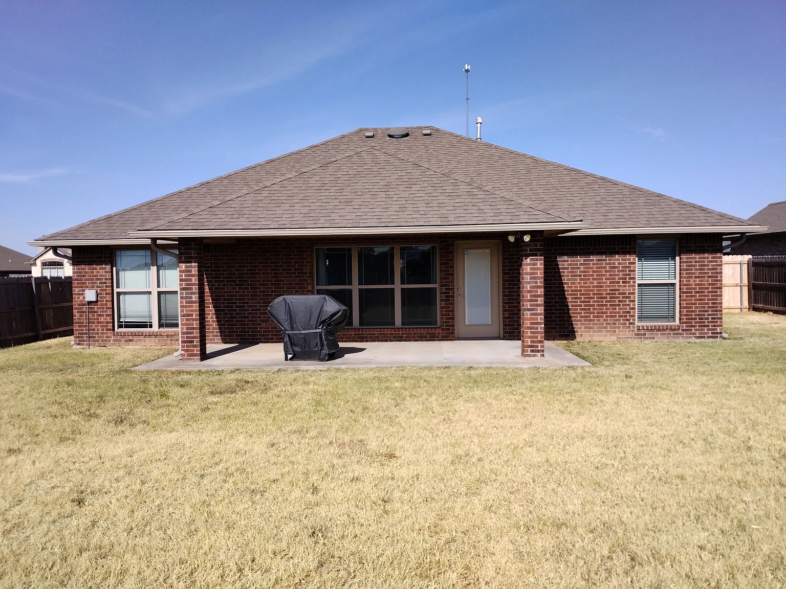 401 North Mountain Meadow Drive - 1 — Photo 2