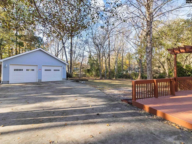 42 Halton Ct — Photo 11