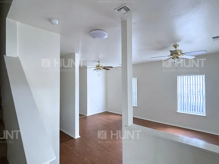 118 Enduring Freedom Pkwy — Photo 2