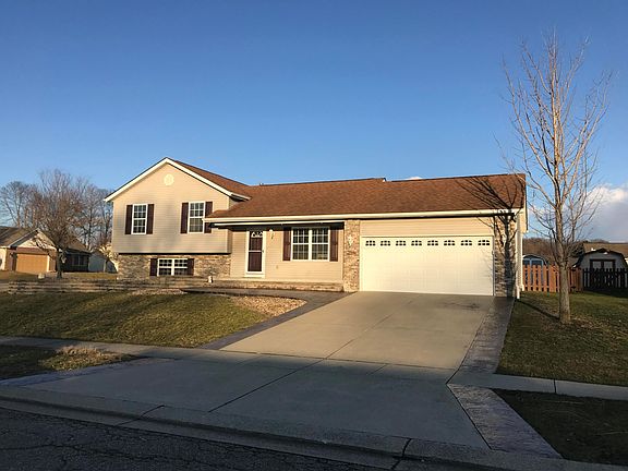 2nd image of 398 Meadowland Dr