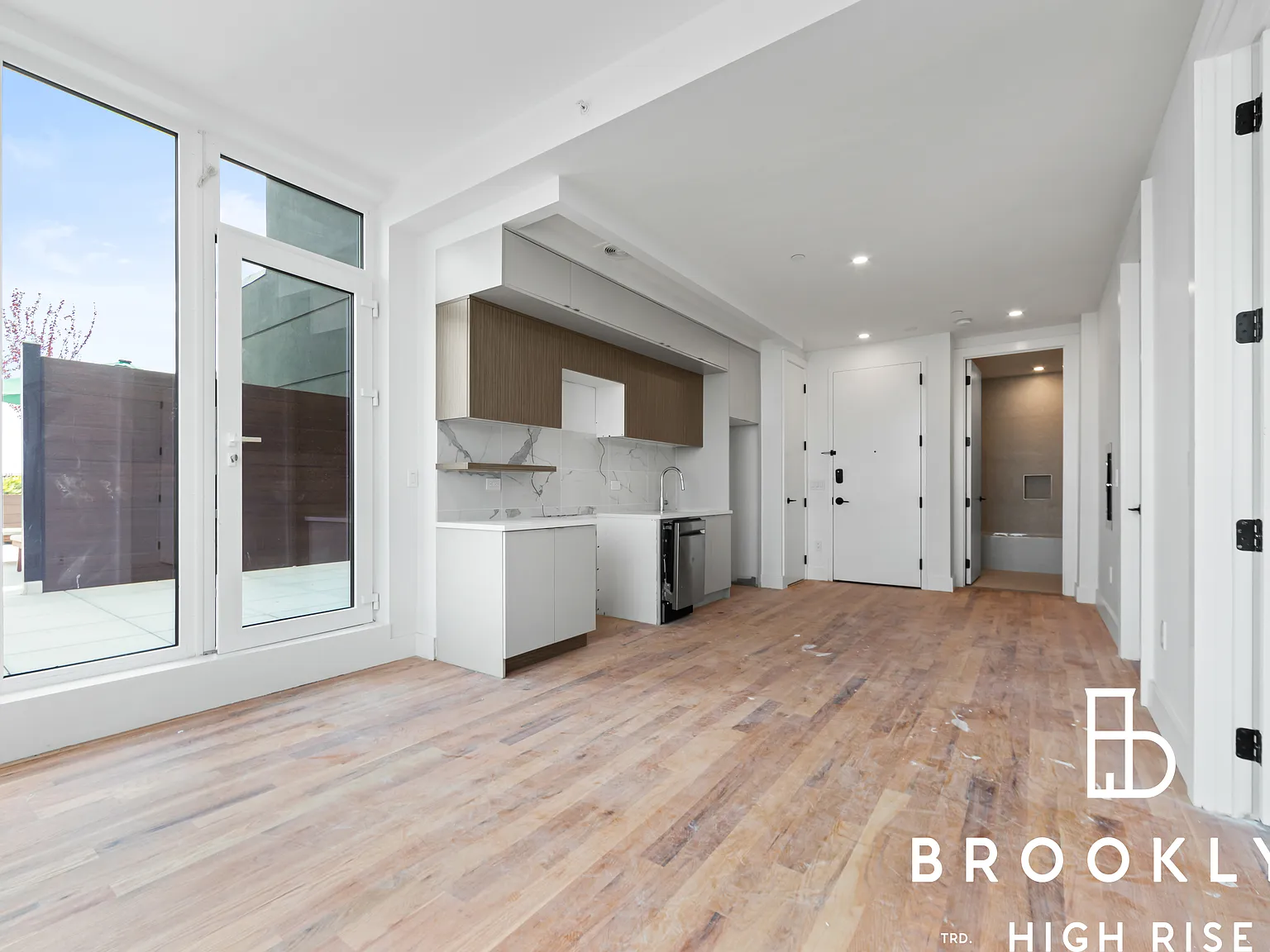 2667 Fulton Street — Photo 3
