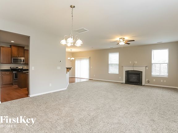 3rd image of 1229 Golden Eagle Dr