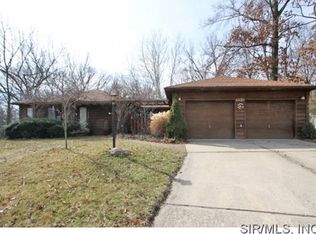 4420 Thatcher Ct, Alton, IL 62002