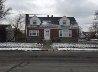 6 Fairmont St, Valley Stream, NY 11580