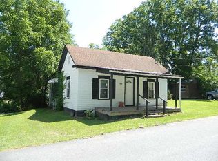 649 Spruce St, Marion, VA 24354