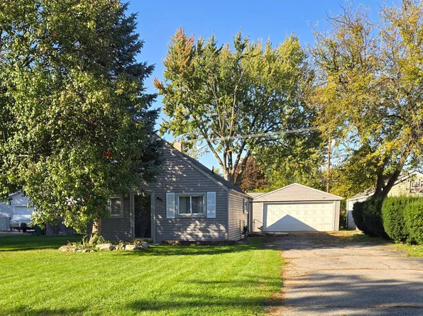 951 Davis St, Ypsilanti, MI 48198