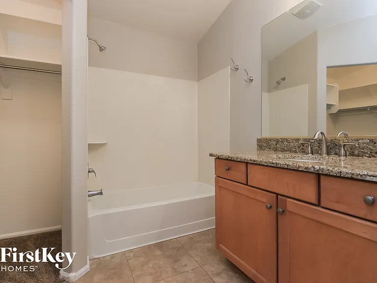 4186 E Aragonite Ln — Photo 9