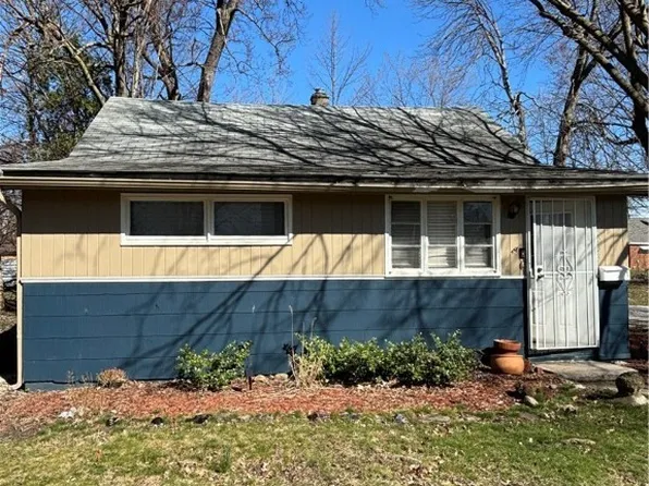 24333 Maplewood Ave, Euclid, OH 44123