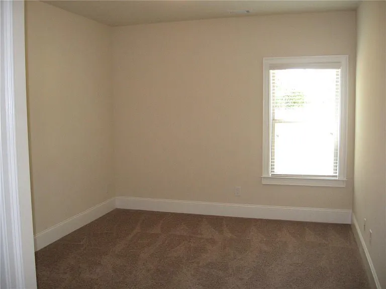 5685 Banner Blvd — Photo 12