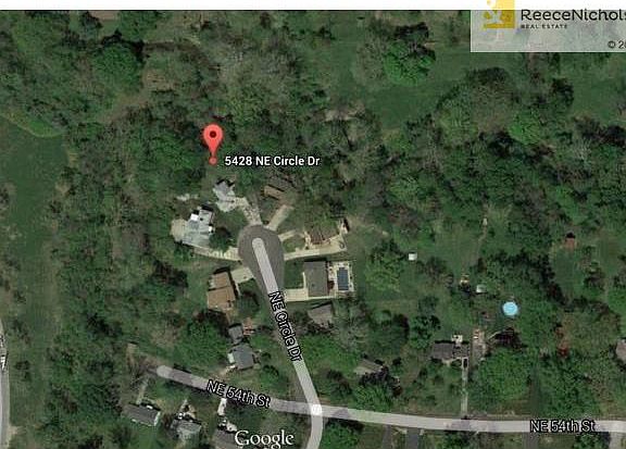 End of the Culdesac lot, Backs up to lots of green space and pri