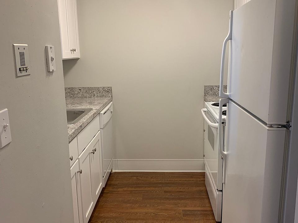 173 Riverboat Village Rd South Hadley, MA, 01075 Apartments for Rent