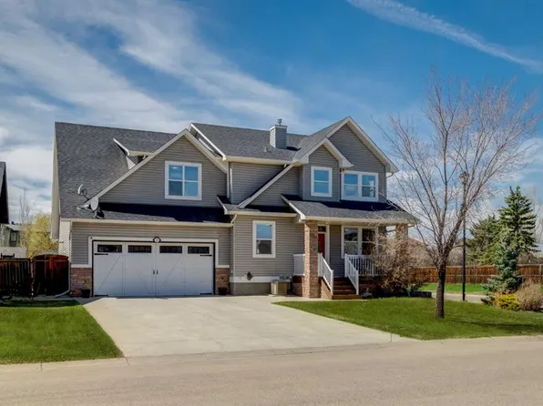 15 E Barber St NW, Rocky View County, AB T0J 1X2