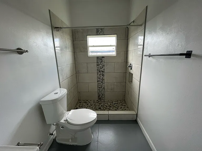 5423 7th Ave #5423 — Photo 9