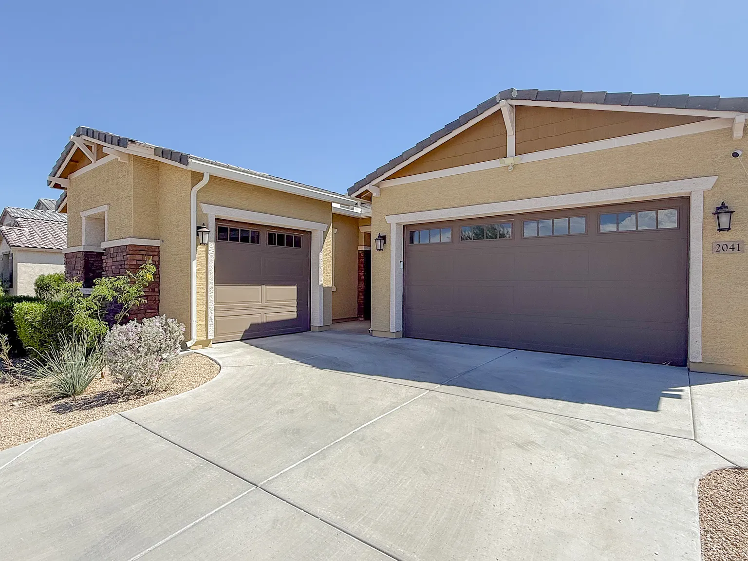 2041 W Sierra Sunset Trl, Phoenix Az — Photo 1