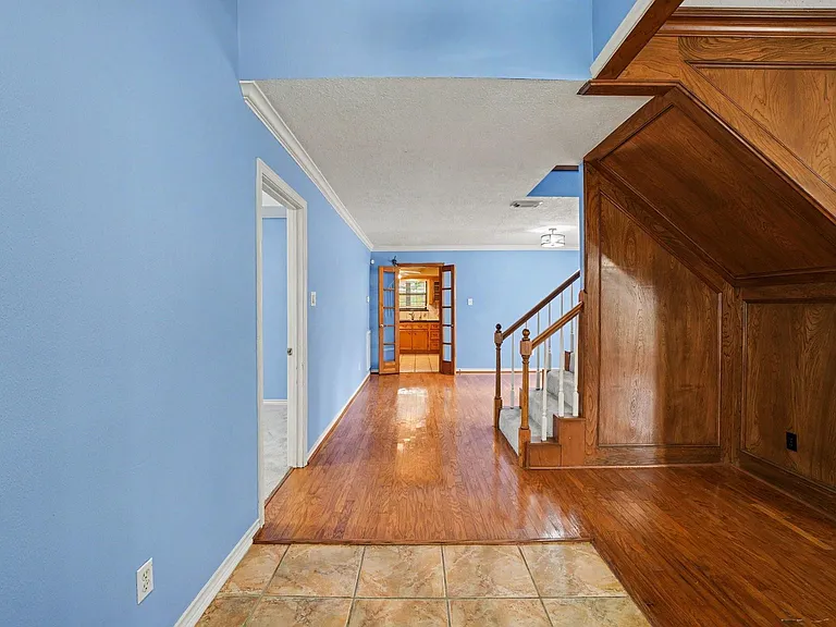 14707 Treborway Dr — Photo 10