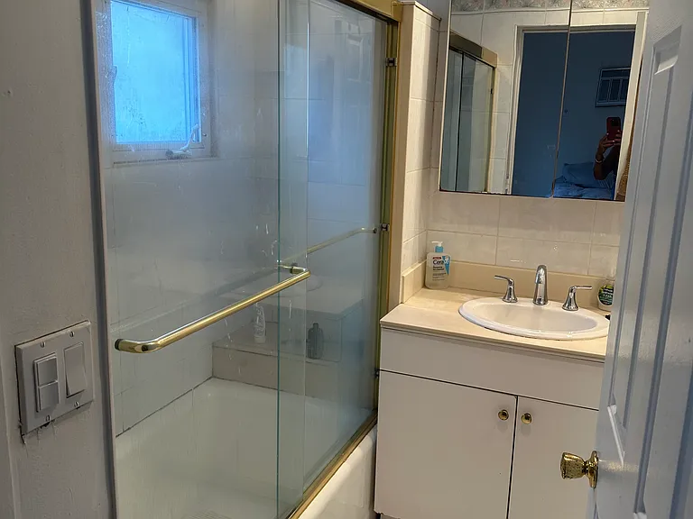 31 Illinois Ave #1 — Photo 6