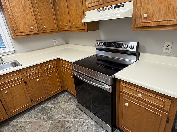 4th image of 254 Westfield Dr Unit 254