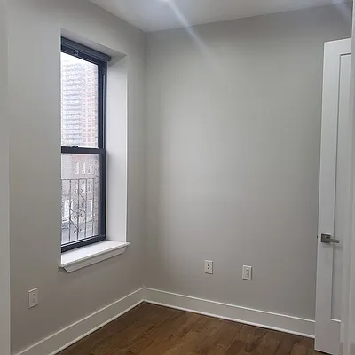 Rented by The Brokerage Group LLC | media 11