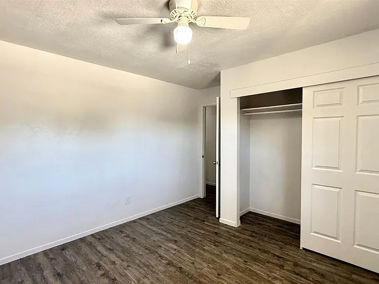665 S Coalinga St — Photo 12
