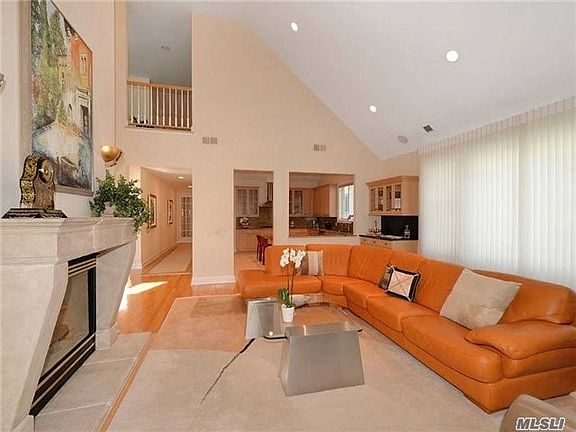 3rd image of 169 Harbor View Dr