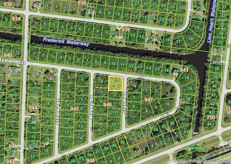 2nd image of 317 Flynn St Lot 3